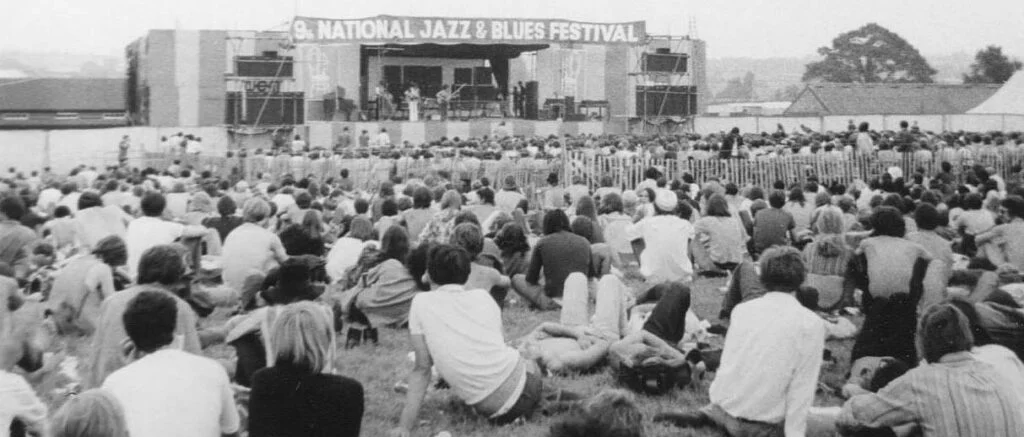 The crowd at the 9th National Jazz and Blues Festival, Plumpton Racecourse 1969